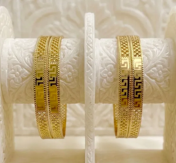 Gold_Micro_Plated_Copper_Turkish_Mesh_Greek_Pattern_Bangle