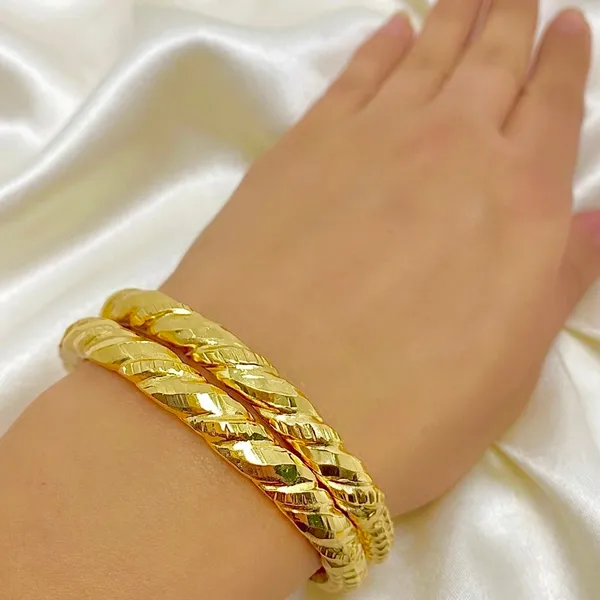 Gold_Plated_Nakshikari_Bala_Traditional_Bengali_Bangle_Pair