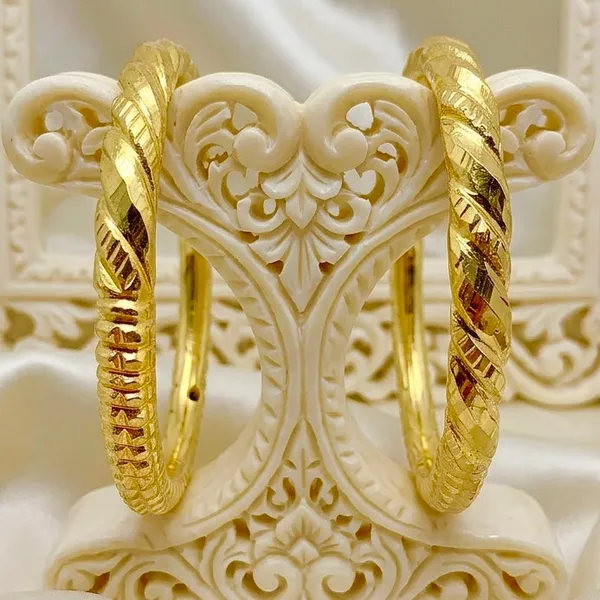 Gold_Plated_Nakshikari_Bala_Traditional_Bengali_Bangle_Pair