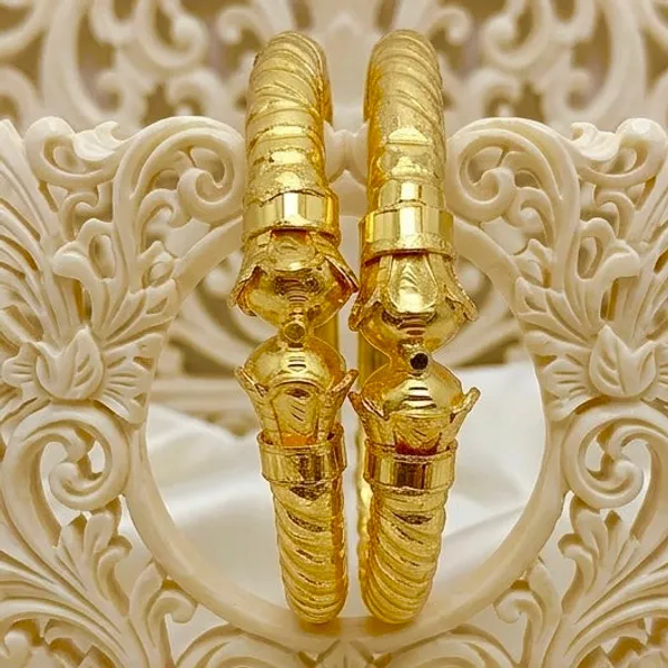 Gold_Plated_Copper_Nakshikari_Bala_Traditional_Bengali_Bangle_Pair