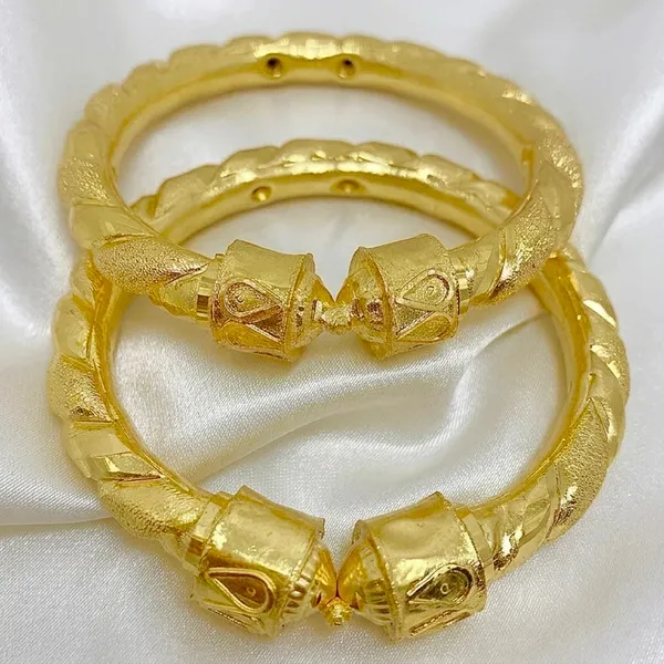 Gold_Copper_Nakshikari_Bala_Bangle_Pair_For_Women