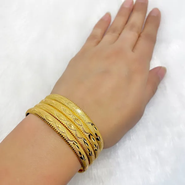 Gold_Micro_Plated_Copper_Traditional_Handcrafted_Bangle