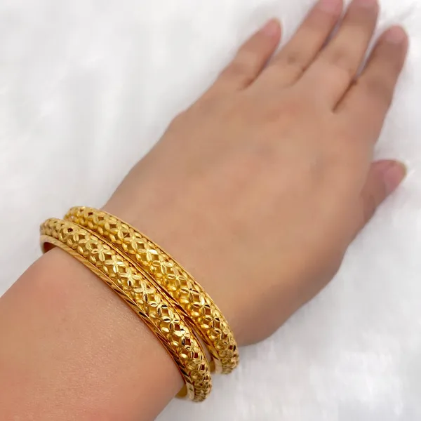 Gold_Micro_Plated_Copper_Floral_Cutwork_Bangle_Set_Of_2