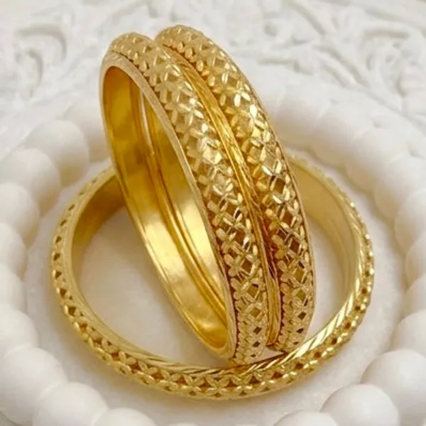 Gold_Micro_Plated_Copper_Floral_Cutwork_Bangle_Set_Of_2