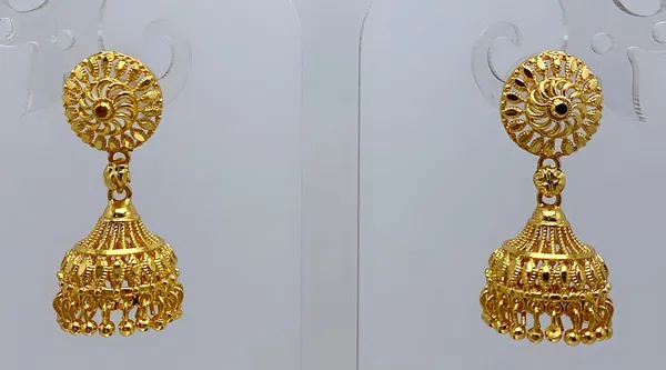 Gold_Plated_Petal_Mesh_Ghungroo_Temple_Jhumki_Earrings_For_Women