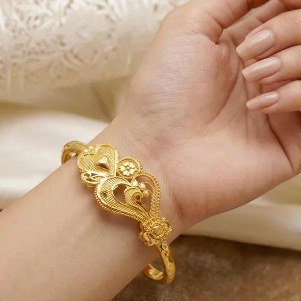 Gold_Micro-Plated_Copper_Heart_Motif_Dubai_Style_Bangles_Set_Of_2
