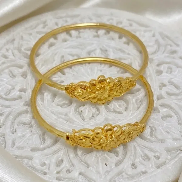 Gold_Micro_Plated_Copper_Floral_Paisley_Traditional_Bangle_Set_Of_2