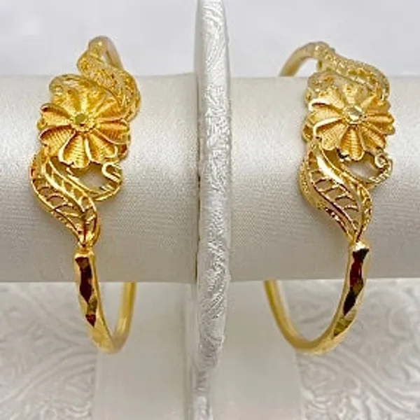Gold_Plated_Copper_Floral_Dubai_Style_Traditional_Bangles_Set_Of_2