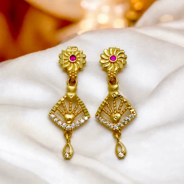 Gold_Plated_Copper_Ad_Ruby_Floral_Stud_Geometric_Drop_Earrings