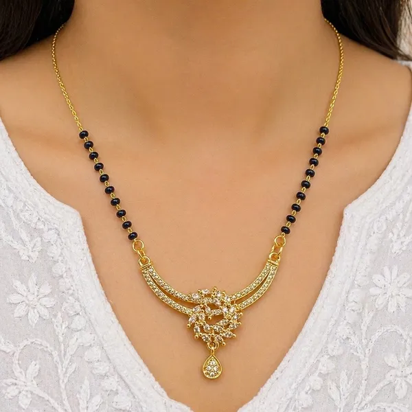 Black_18K_Gold_Plated_Curved_Bar_Ad_Stone_Mangalsutra_Pendant