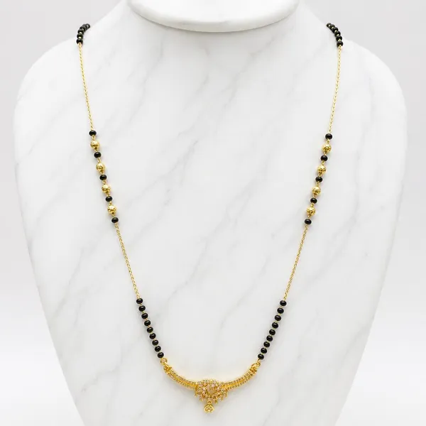 Black_18K_Gold_Plated_Curved_Bar_Ad_Stone_Mangalsutra_Pendant