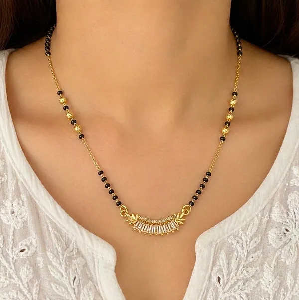 Gold_Stainless_Steel_Ad_Fan_Style_Mangalsutra_Pendant_For_Women