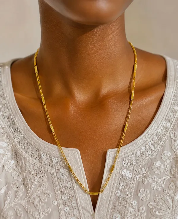 Gold_Micro_Plated_Copper_Geometric_Link_Neck_Chain_For_Women