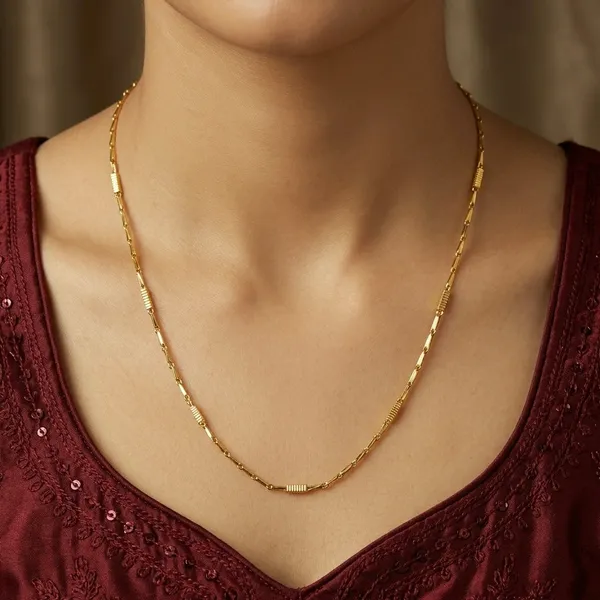 Gold_Micro_Plated_Copper_Geometric_Link_Neck_Chain_For_Women