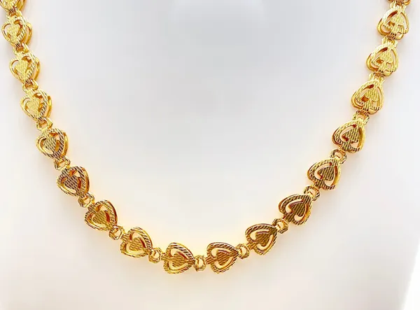 Gold_Micro_Plated_Copper_Heart_Link_Neck_Chain_For_Women