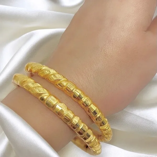 Gold_Plated_Nakshikari_Bala_Traditional_Bengali_Bangle_For_Women