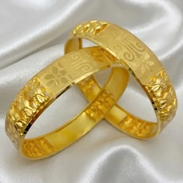 Gold_Micro_Plated_Handcrafted_Traditional_Bangle_Cuff_For_Women