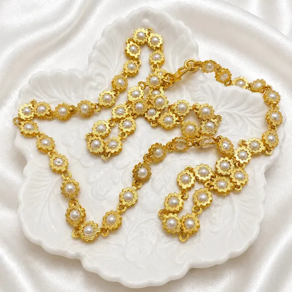 White_Gold_Micro_Plated_Copper_Pearl_Floral_Neck_Chain_For_Women