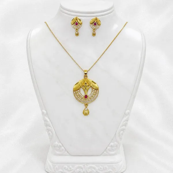 Gold_Micro_Plated_Ad_Ruby_Circular_Pendant_Necklace_Earring_Set