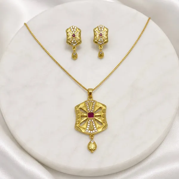 Gold_Micro_Plated_Copper_Ad_Ruby_Statement_Pendant_Necklace_Set