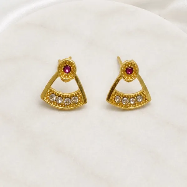 Gold_Micro_Plated_Copper_Ad_Ruby_Geometric_Pendant_Necklace_Set
