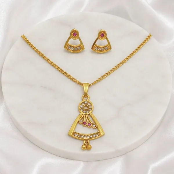 Gold_Micro_Plated_Copper_Ad_Ruby_Geometric_Pendant_Necklace_Set
