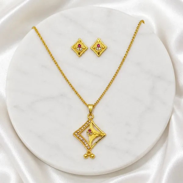 Red_Gold_Micro_Plated_Ad_Ruby_Geometric_Pendant_Necklace_Set