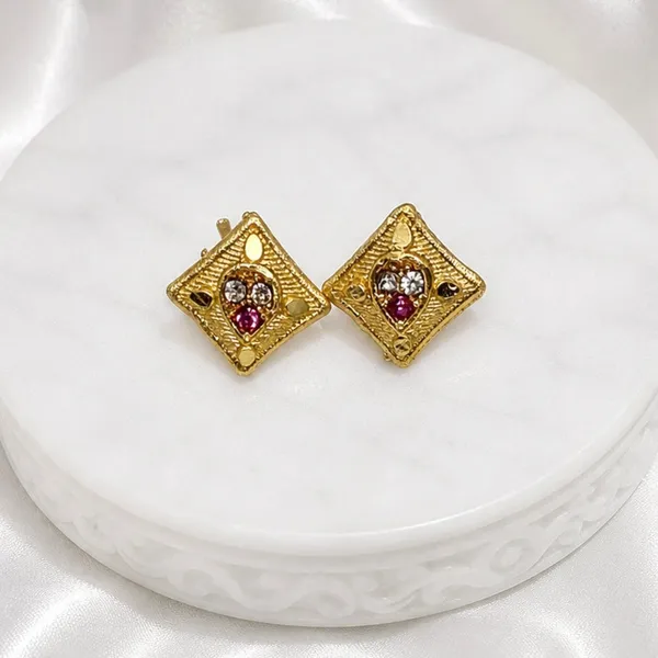 Red_Gold_Micro_Plated_Ad_Ruby_Geometric_Pendant_Necklace_Set