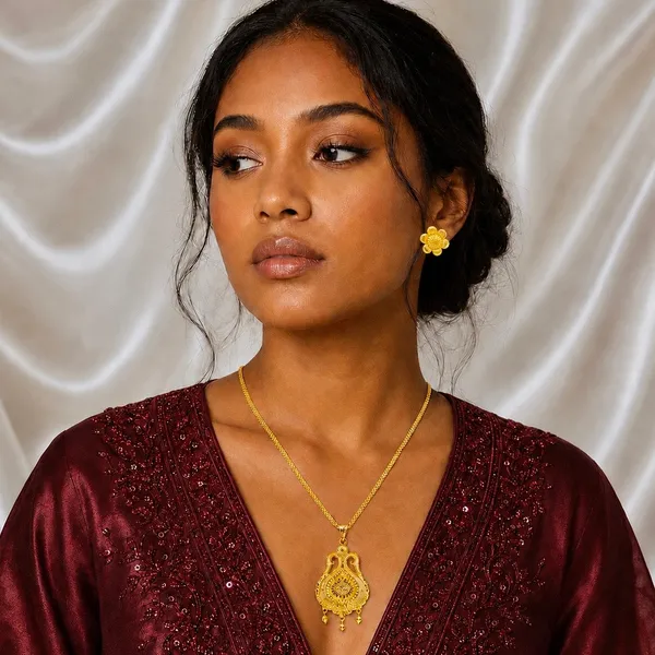 Gold_Micro_Plated_Copper_Temple_Swan_Motif_Pendant_Necklace_Set_For_Women