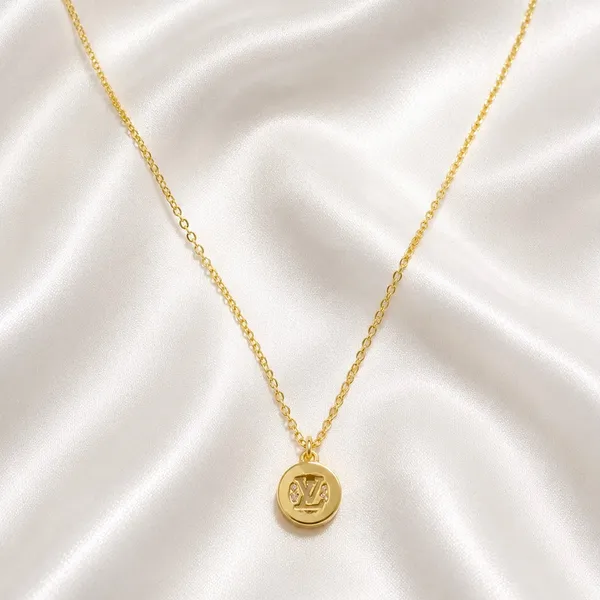 Gold_18K_Plated_Stainless_Steel_Ad_Stone_Circle_Pendant_Necklace