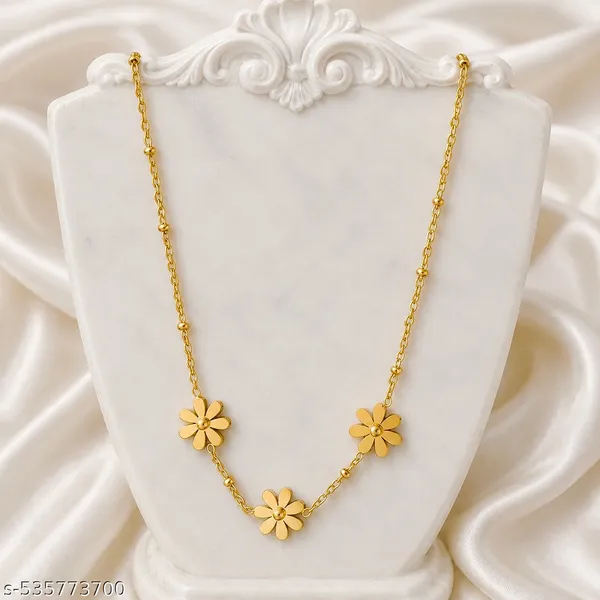 Gold_18K_Plated_Stainless_Steel_Minimal_Daisy_Floral_Beaded_Necklace