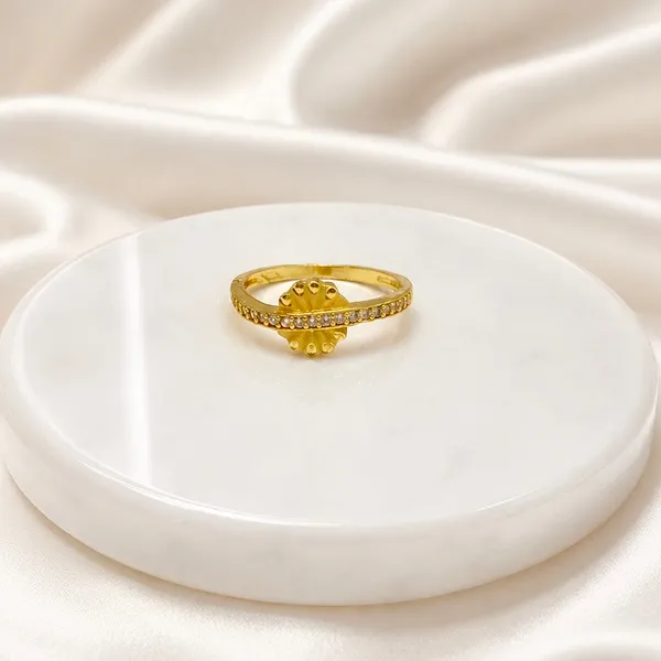 Gold_Micro_Plated_Ad_Crystal_Floral_Ring_For_Women