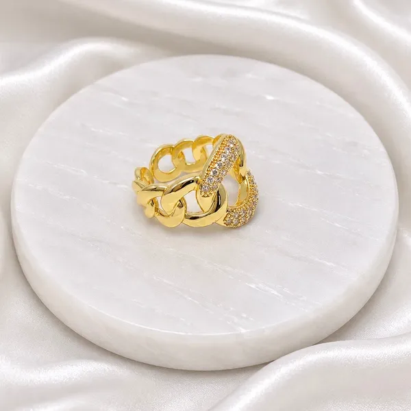 Gold_18K_Plated_Chunky_Chain_Ad_Stone_Statement_Ring_For_Women