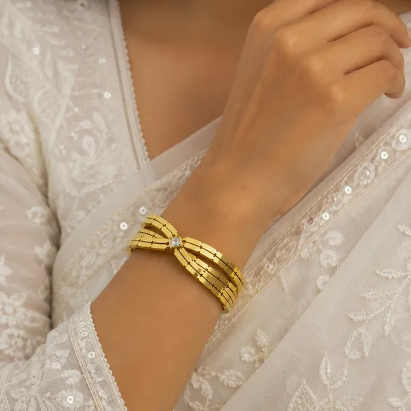 Gold_Plated_Geometric_Crystal_Cuff_Anti-Tarnish_Bracelet_For_Women