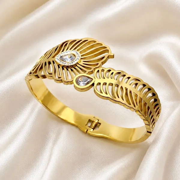 Gold_18K_Plated_Leaf_Cuff_Crystal_Stone_Bracelet_For_Women