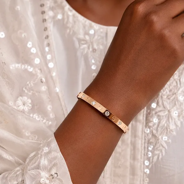 Rose_Gold_Plated_Crystal_Studded_Anti_Tarnish_Bracelet_For_Women