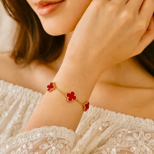 Gold_18K_Plated_Red_Enamel_Clover_Chain_Bracelet_For_Women