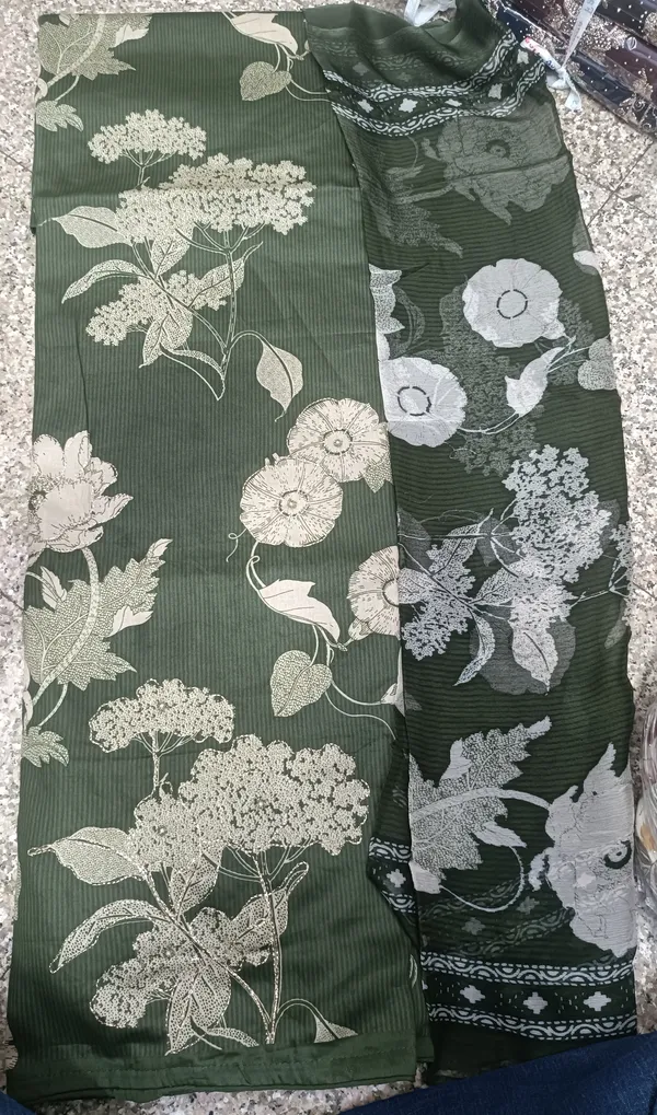 Green_Chiffon_Floral_Print_Unstitched_Suit_For_Women
