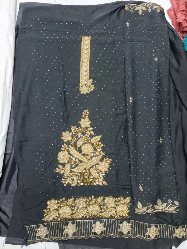 Black_Sequin_Floral_Embroidered_Unstitched_Suit_For_Women