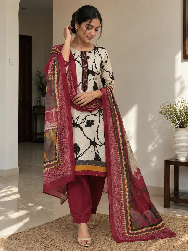 Premium_Cotton_Printed_Unstitched_Kurta_Set_for_Women_|_Elegant_Embroidered_Neck_|_Kurta,_Bottom_&_Dupatta