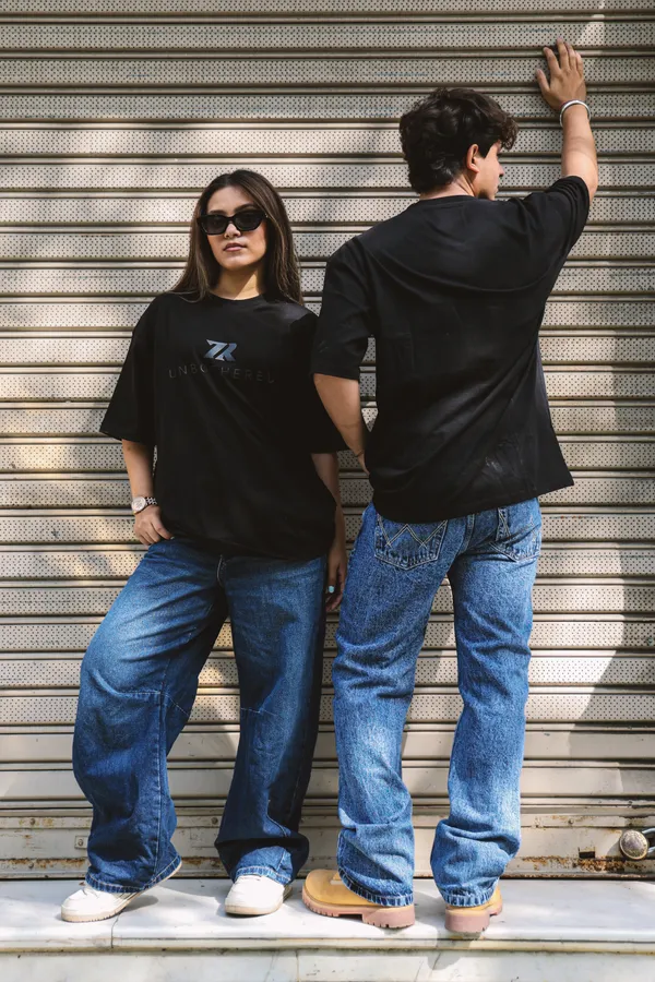 Black_Cotton_Oversized_Printed_T-Shirt_For_Unisex