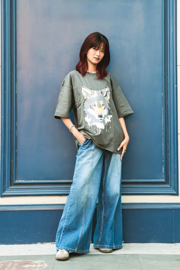 Olive_Green_Cotton_Oversized_Wolf_Print_T-Shirt_For_Unisex