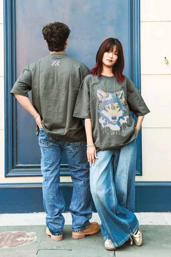 Olive_Green_Cotton_Oversized_Wolf_Print_T-Shirt_For_Unisex