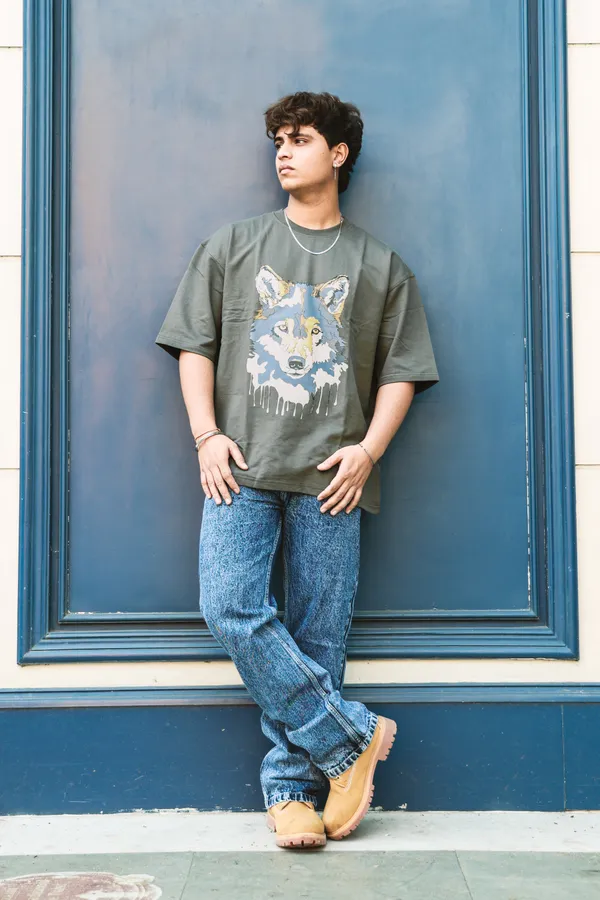 Olive_Green_Cotton_Oversized_Wolf_Print_T-Shirt_For_Unisex