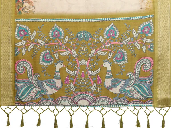 Cream_Cotton_Silk_Floral_Printed_Saree_With_Blouse_Piece_For_Women