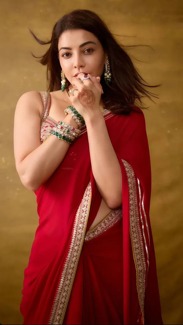 Red_Satin_Silk_Embroidered_Saree_With_Blouse_Piece_For_Women