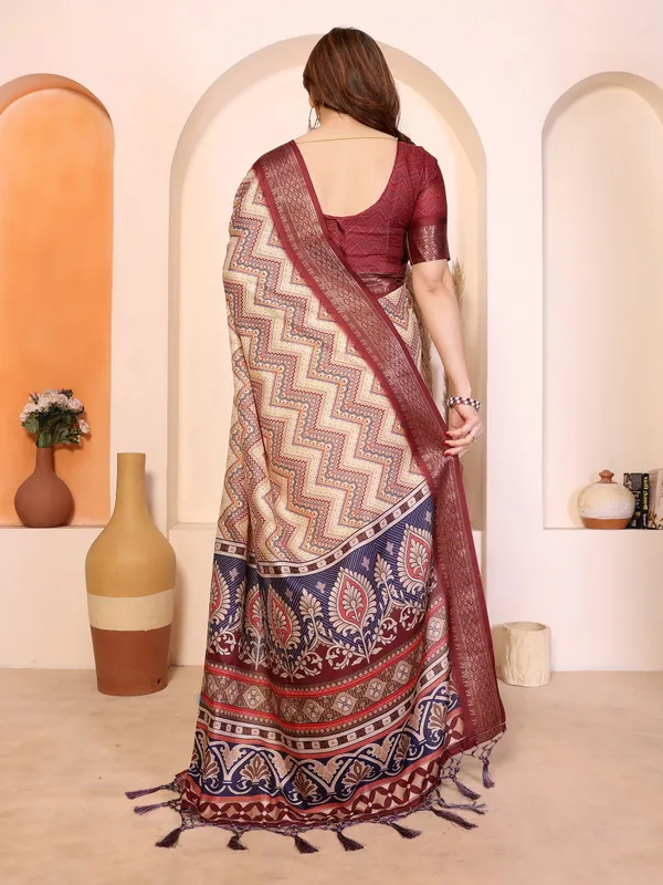 Maroon_Cotton_Silk_Geometric_Printed_Saree_With_Blouse_Piece_For_Women
