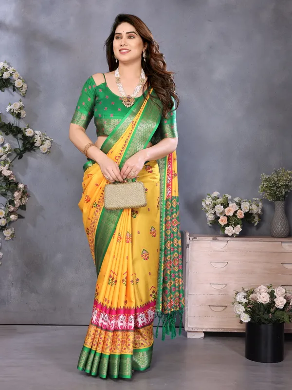 Yellow_Cotton_Silk_Traditional_Printed_Saree_With_Blouse_Piece_For_Women