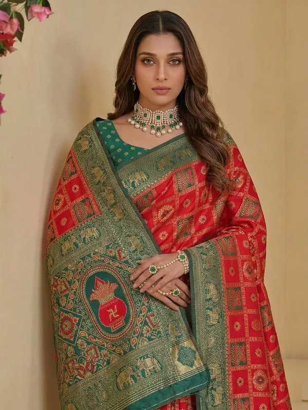 Red_Cotton_Saree_For_Women