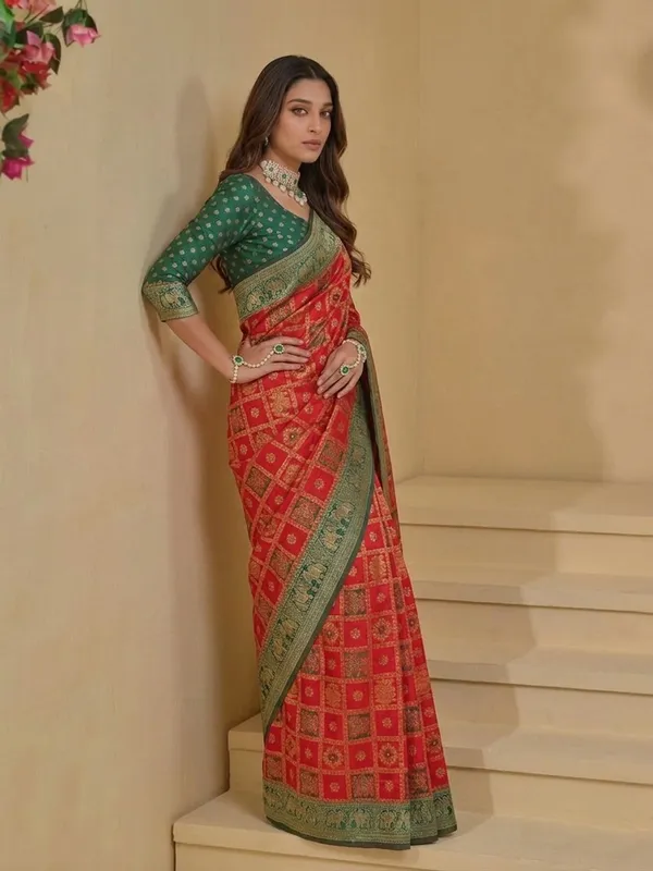 Red_Cotton_Saree_For_Women